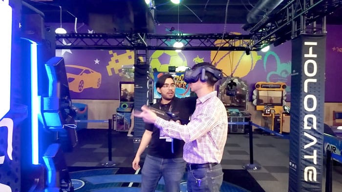 Realidad Virtual en Chuck E. Cheese Satélite