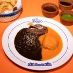 Pollo con mole El Bajío
