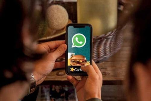 Carl’s Jr. lanza el servicio Ordena y Recoge por WhatsApp