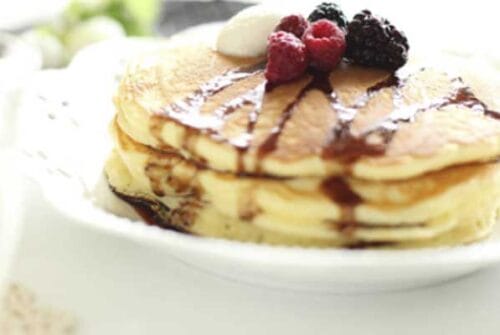 Enamora a tu Valentín con hot cakes sin grasa con PAM Baking