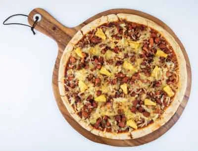 Pizza hawaiana con atún