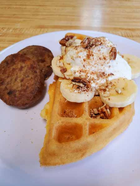 Lugares de Estados Unidos donde podrás disfrutar un delicioso waffle 3 waffle con plátano