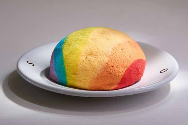 Toks crea Concha Arcoíris para celebrar la diversidad sexual 1 Toks crea Concha Arcoíris para celebrar la diversidad sexual
