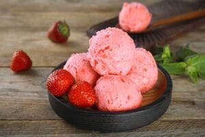 receta helado de fresa