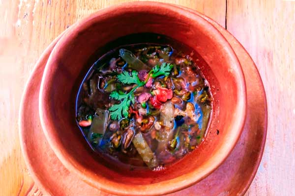 Conoce las flores de la cocina de Oaxaca que dan sabor y color