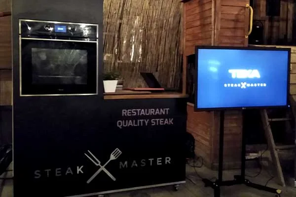 Con el horno Steak Master de Teka obtén cortes de carne con calidad de restaurante