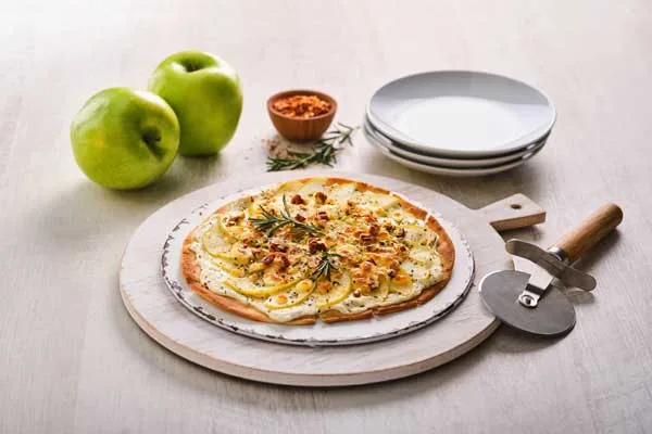 Inicia el año con una pizzeta saludable a base de manzanas