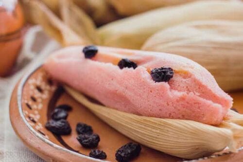Comer tamales y atole, una nutritiva tradición mexicana