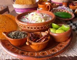 pozole blanco guerrerense