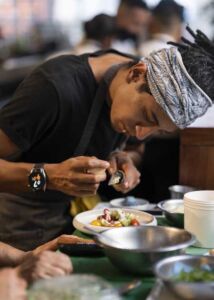 cena Entre Amigos Arango