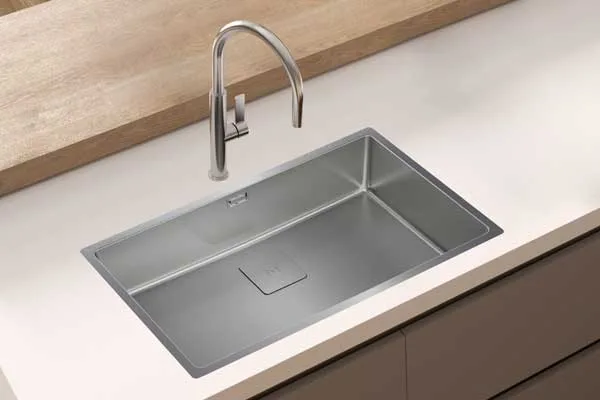 Teka PureClean, el innovador fregadero que se limpia solo