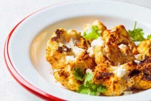 Queso feta con coliflor