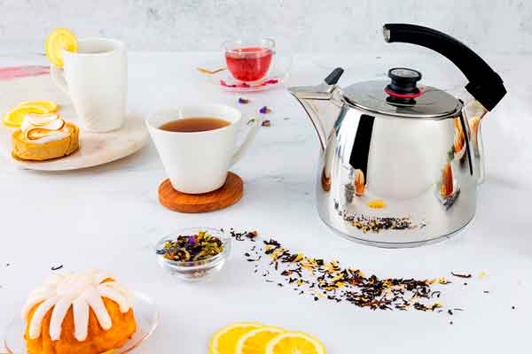 Relaja e hidrata tu cuerpo con bebidas frescas y naturales. ¡Conócelas! 1 Relaja e hidrata tu cuerpo con bebidas frescas y naturales. ¡Conócelas!