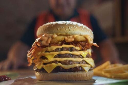 Stacker Salvaje, la hamburguesa que ofrece 4 pisos de carne en Burger King
