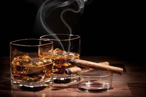 ¿Puede un buen habano maridarse con tu bebida favorita?