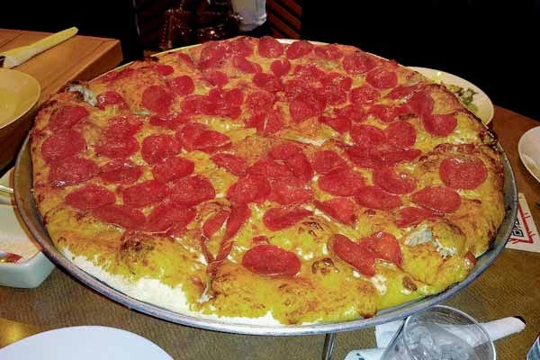 Lou’s Pizza, el lugar que ofrece pizzas con sabor neoyorkino 1 Lou’s Pizza, el lugar que ofrece pizzas con sabor neoyorkino