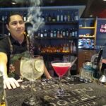 James Dean ofrece nuevos platillos a precios inigualables 2 cócteles James Dean Botanero