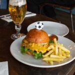 En estas fiestas Lo de Julio restaurante te arma la mesa 2 Lo de Julio Mundialista