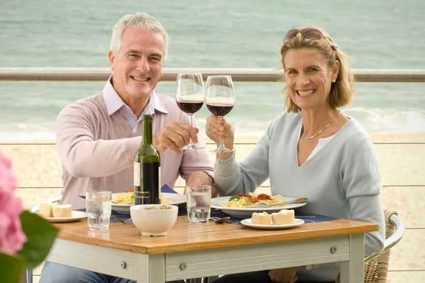 Deleita a tu pareja en San Valentín con un viaje y una experiencia culinaria