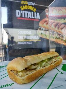 Pollo Pesto Subway