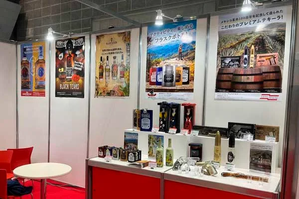 Tequilas Hijos de Villa y Rones Mocambo conquistan en Foodex Japan