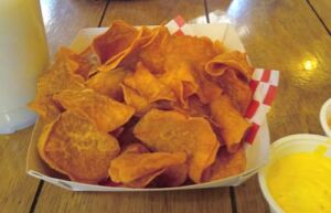 chips de camote Hermanos Sánguche