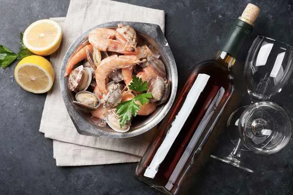 Crea un maridaje para Pascua ideal con estas opciones de vino