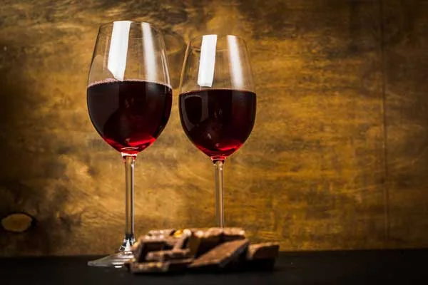 El maridaje perfecto es el vino y el cacao