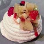 Pavlova de kiwi