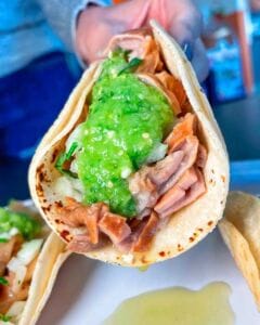 Taco de carnitas estilo Jalisco