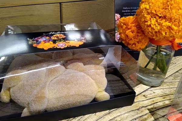 Mallorca celebra la temporada de Día de Muertos con arte de Francesco Pinzón 1 Mallorca celebra la temporada de Día de Muertos con arte de Francesco Pinzón