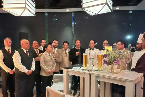 The Capital Grille se renueva en su décimo aniversario