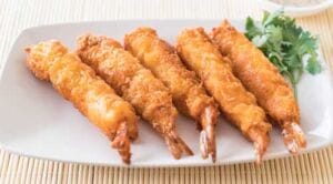 Conviértete en un gran chef con estas recetas de empanizados con Saladitas Gamesa 2 Camarones empanizados con Saladitas Gamesa