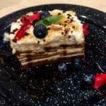 Santo Habanero, un oasis de sabor en el corazón de la CDMX 3 Pastel de Café