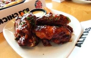 alitas Boston's Pizza