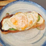 Bencomo, un festín de gastronomía mexicana para los 5 sentidos 2 Huevos con queso Mozzarella Bencomo