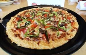 pizza deluxe Boston's Pizza