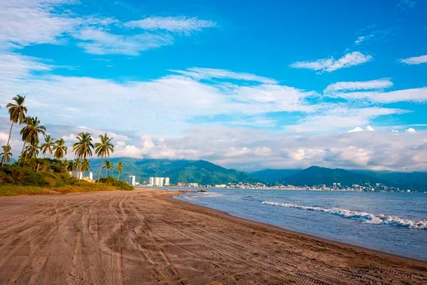 5 poderosas razones para vacacionar y vivir en Puerto Vallarta 🏖️