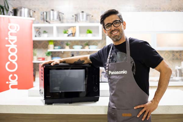 Panasonic Cooking y el Chef Omar Sandoval muestran la multifuncionalidad del horno NN-DS59 1 Panasonic Cooking y el Chef Omar Sandoval muestran la multifuncionalidad del horno NN-DS59