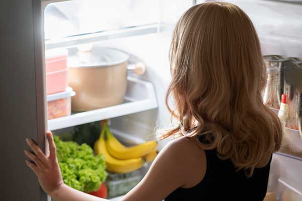 5 alimentos que no deberías guardar en el refrigerador 1 5 alimentos que no deberías guardar en el refrigerador