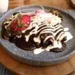 Enmoladas con pollo de Bencomo