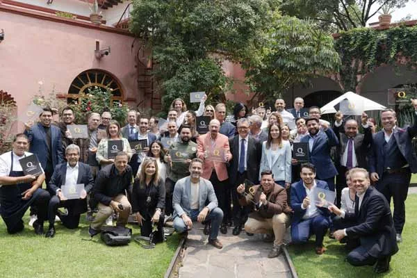 24 restaurantes Italianos en México reciben la prestigiosa placa Ospitalità Italiana 2025