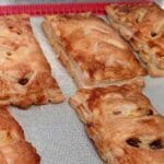 Pan artesanal strudel de manzana