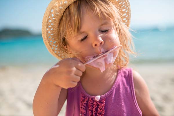 Paledinos: Aprende a convertir tu Danonino en una paleta congelada 1 Paledinos: Aprende a convertir tu Danonino en una paleta congelada