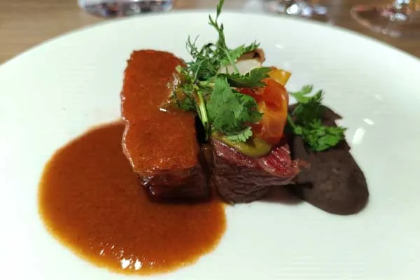 El chef Roberto Alcocer lleva su cocina de estrella Michelin a Zubieta en Mitikah