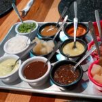 Juego de salsas en el Remolkito