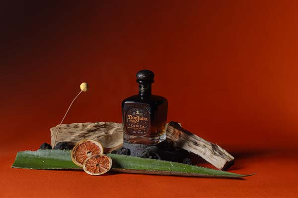 Don Julio Ceniza: nuevo tequila añejo oscuro que ofrece un sabor ahumado e intenso 1 Don Julio Ceniza: nuevo tequila añejo oscuro que ofrece un sabor ahumado e intenso