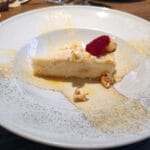 Elly’s Restaurant: El arte del Prime Rib y una experiencia gastronómica imperdible 10 Pastel de palomitas