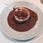 Marshmallow flameado relleno de helado