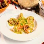 Mole verde con camarones